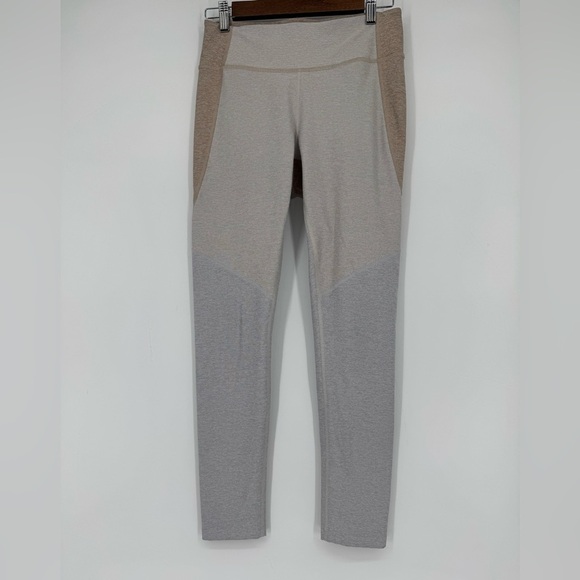 Outdoor Voices Pants - Outdoor Voices Women's Gray and Tan Athletic Athleisure Leggings Size Medium